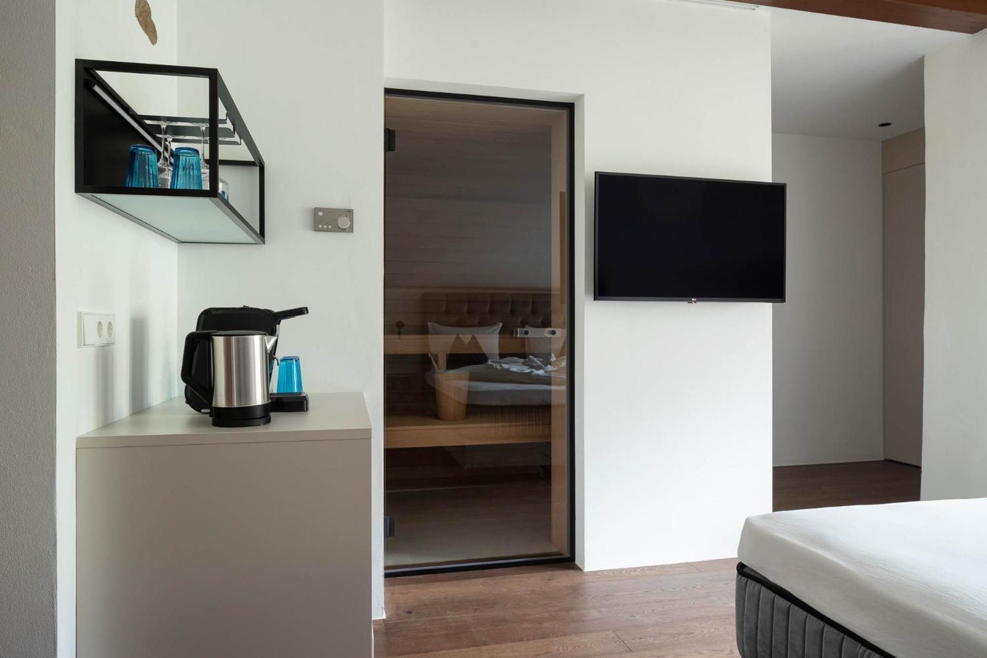 Ansitz Battisti Suites (Adults Only) Caldaro Cameră foto