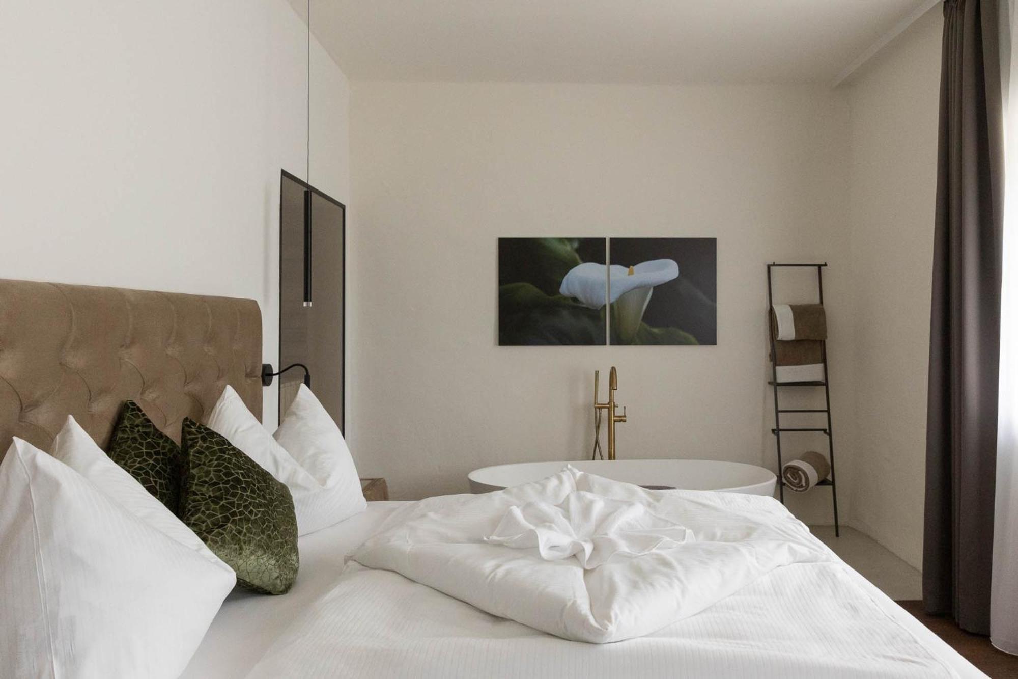Ansitz Battisti Suites (Adults Only) Caldaro Cameră foto
